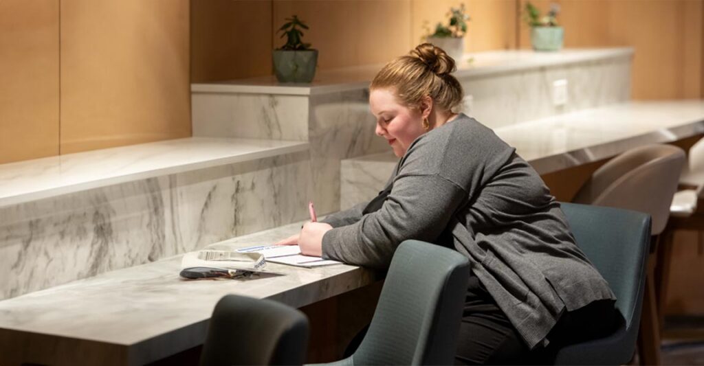 LI-2024-woman-writing_1152x600